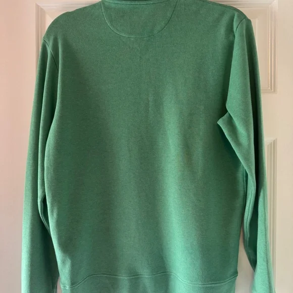 Men’s Vinyard Vines Pullover - Picture 2 of 3